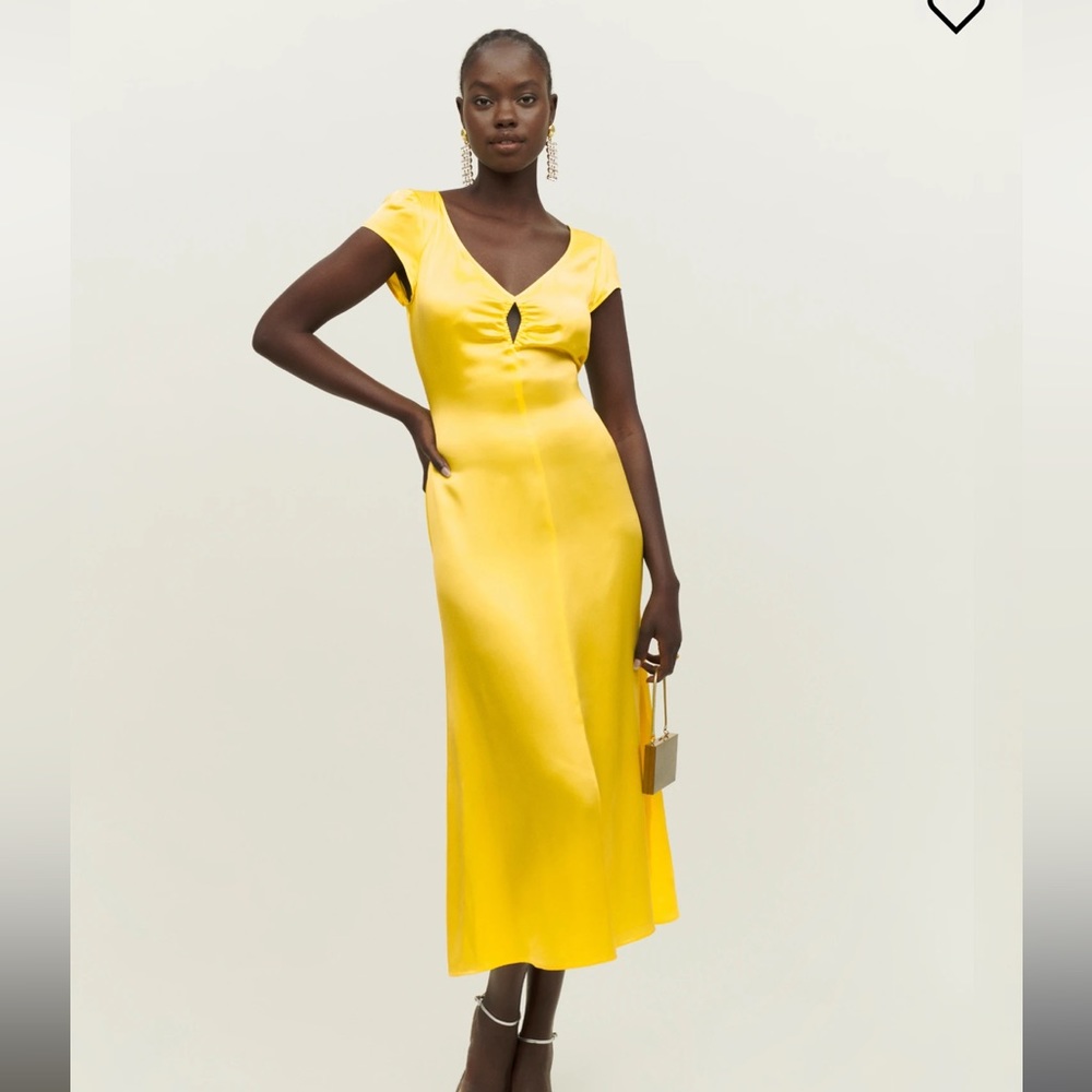 Reformation Scottie Silk dress in Yellow.